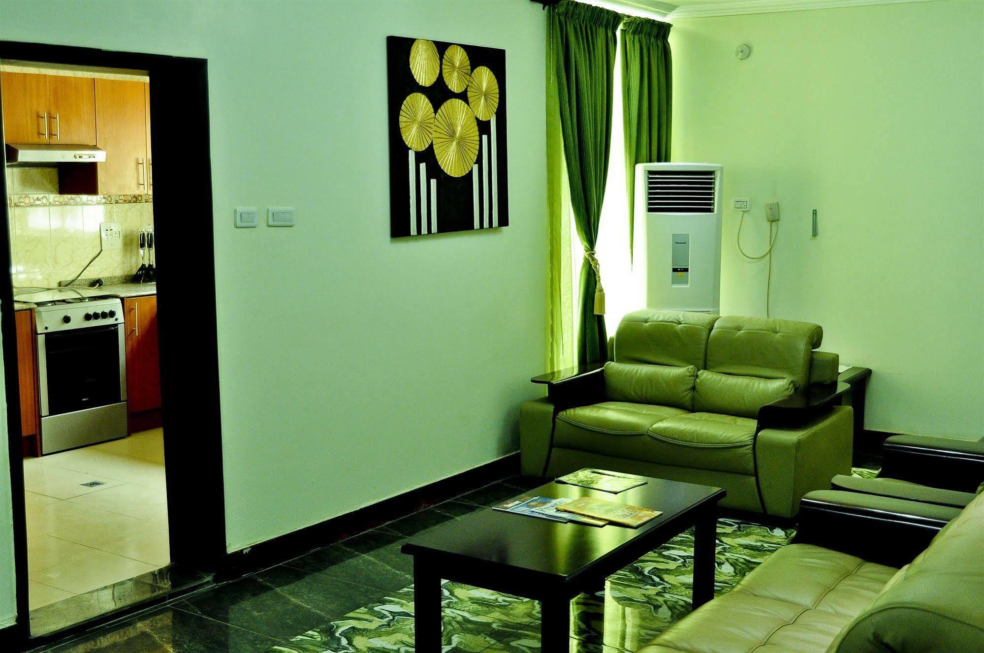 Aes Luxury Apartments Αμπούζα Εξωτερικό φωτογραφία